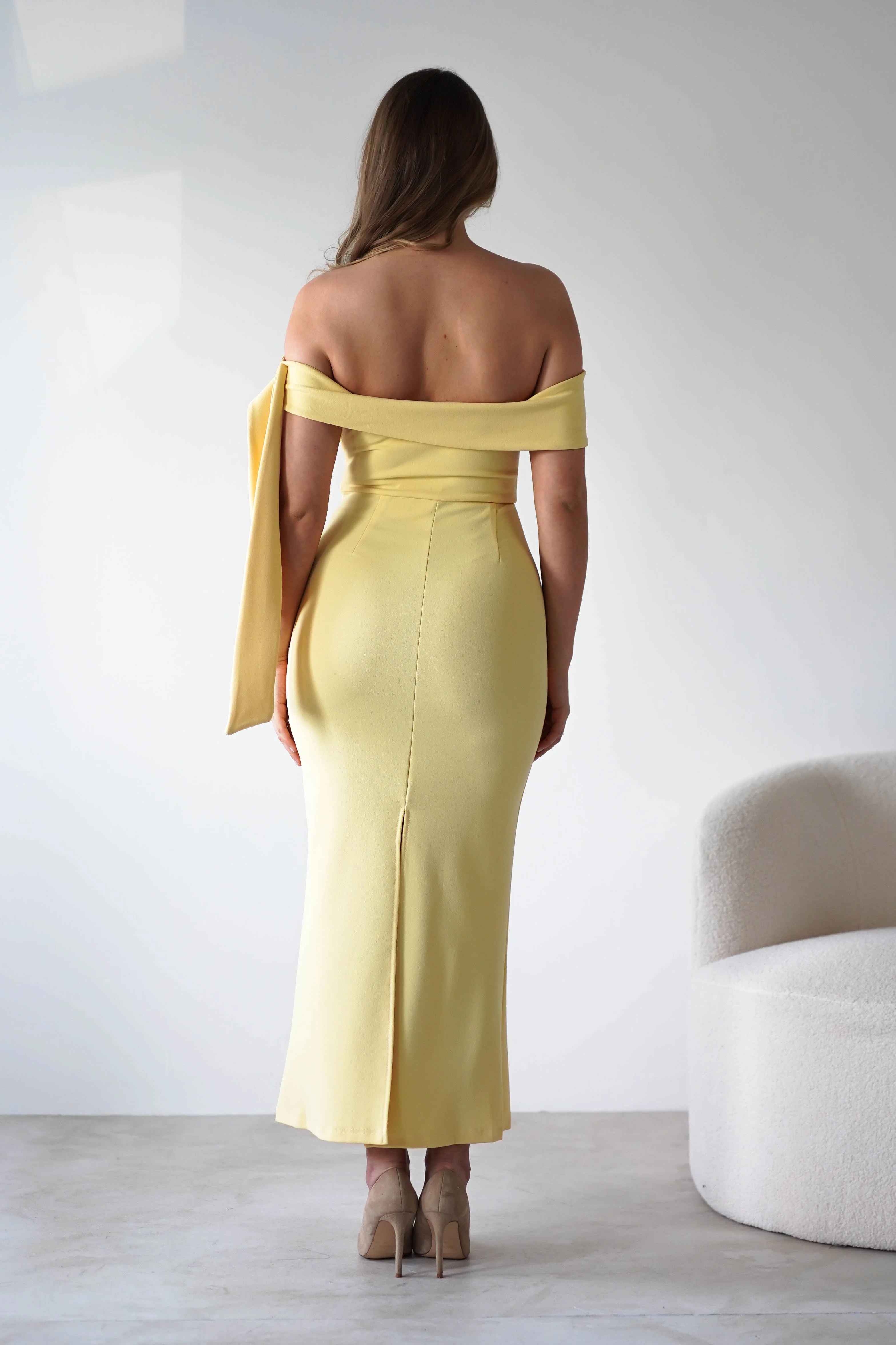 Amalthea Off the Shoulder Midaxi | Yellow - Image 3