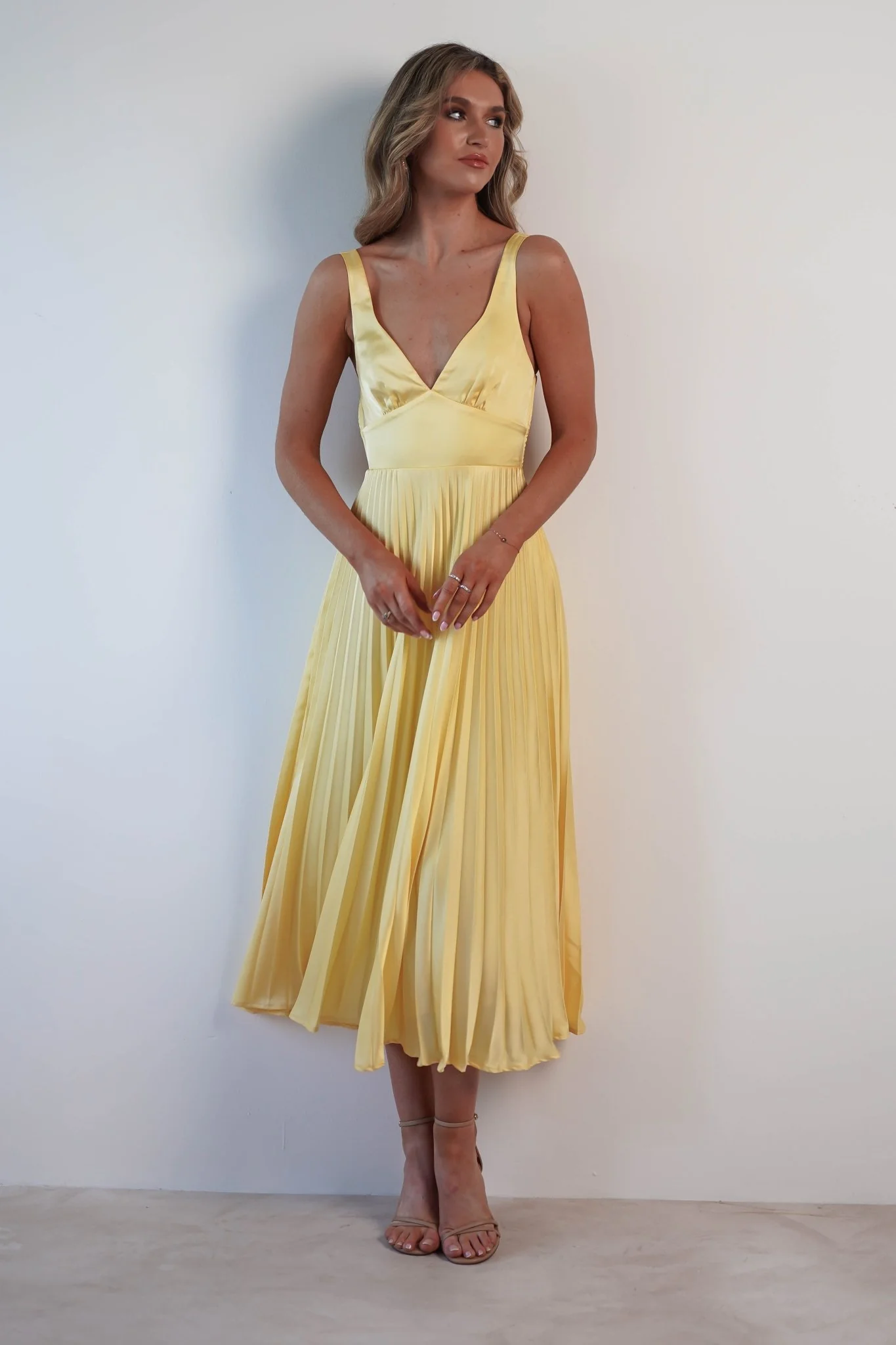 Cheri Pleated Midaxi Dress | Yellow - Image 5
