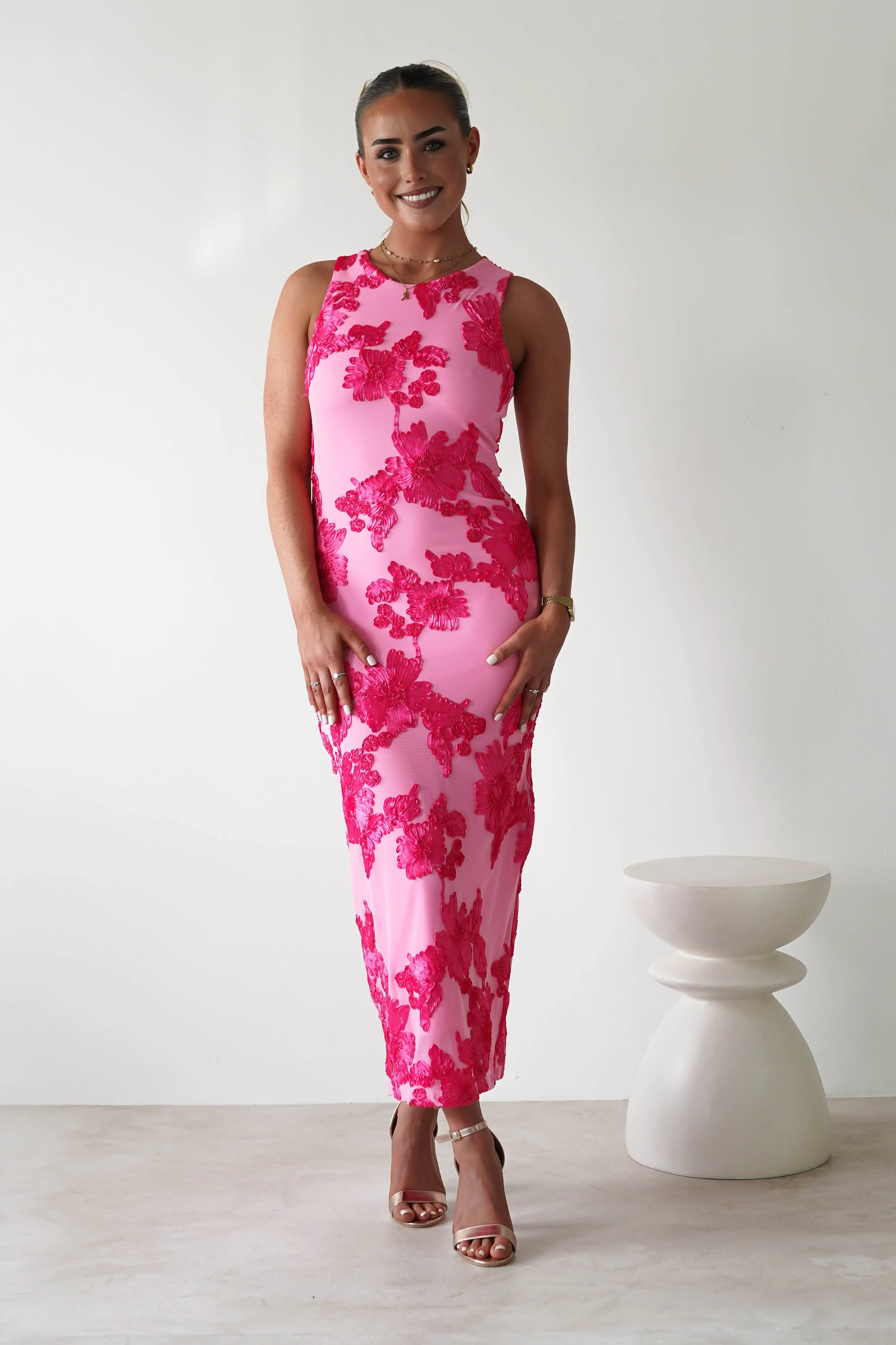 Eliana Bodycon Midi Dress | Pink Textured - Image 7