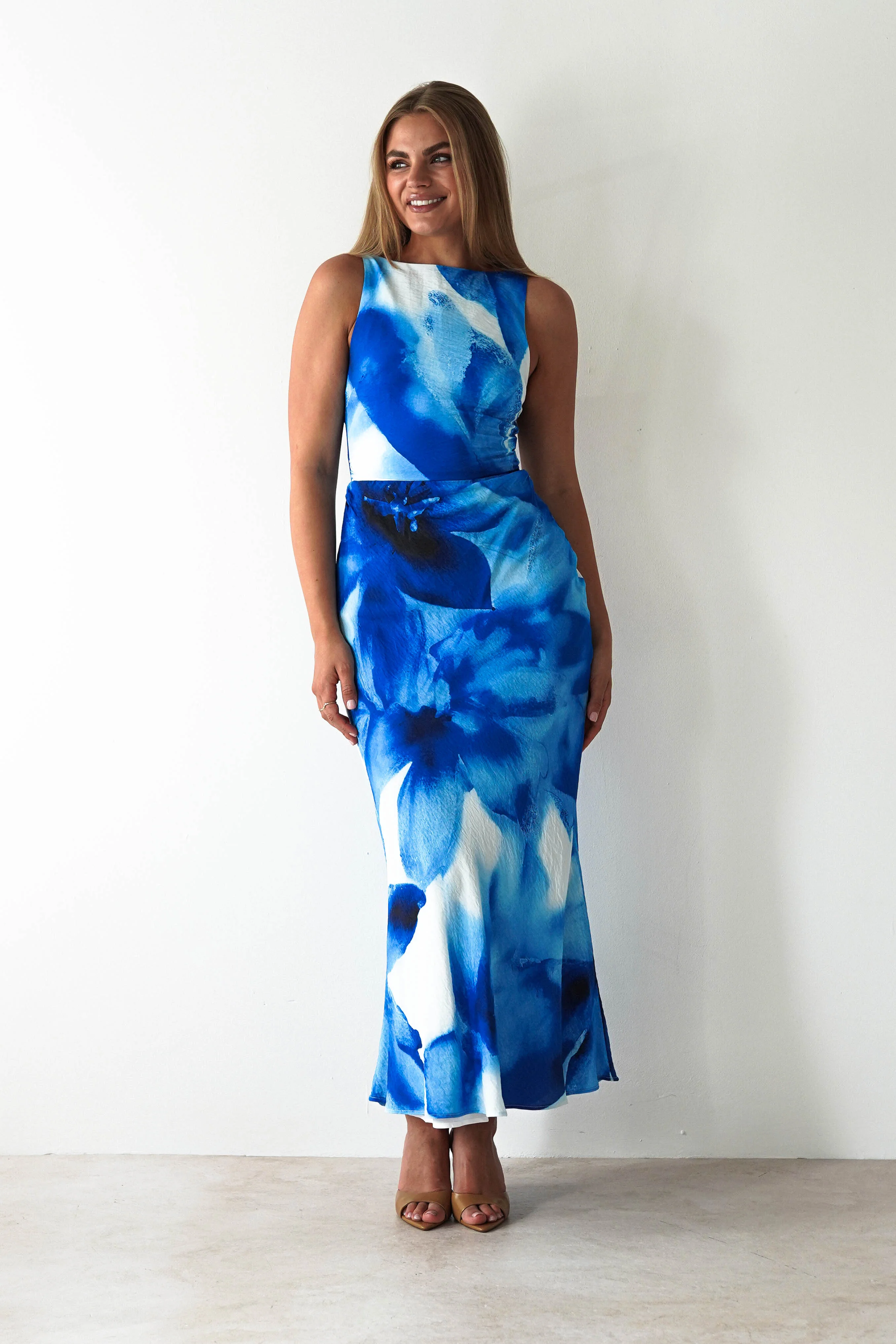 Ellarose Square Neck Maxi Dress | Blue Print - Image 5