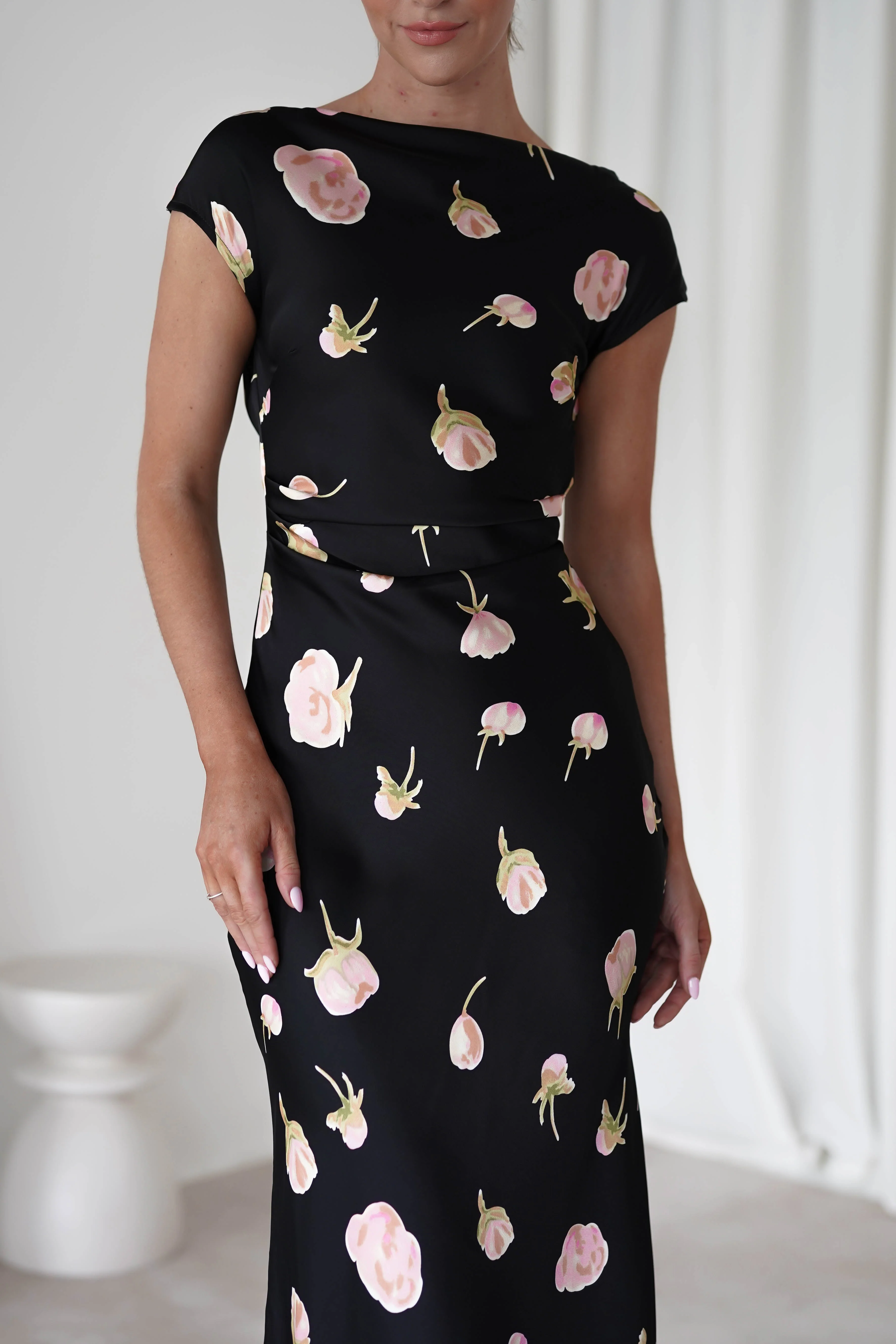 Hazel Soft Floral Maxi Dress | Black - Image 8