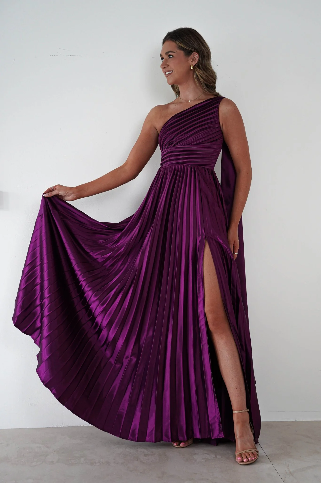 Jianna Peated Maxi Dress | Plum - Image 5