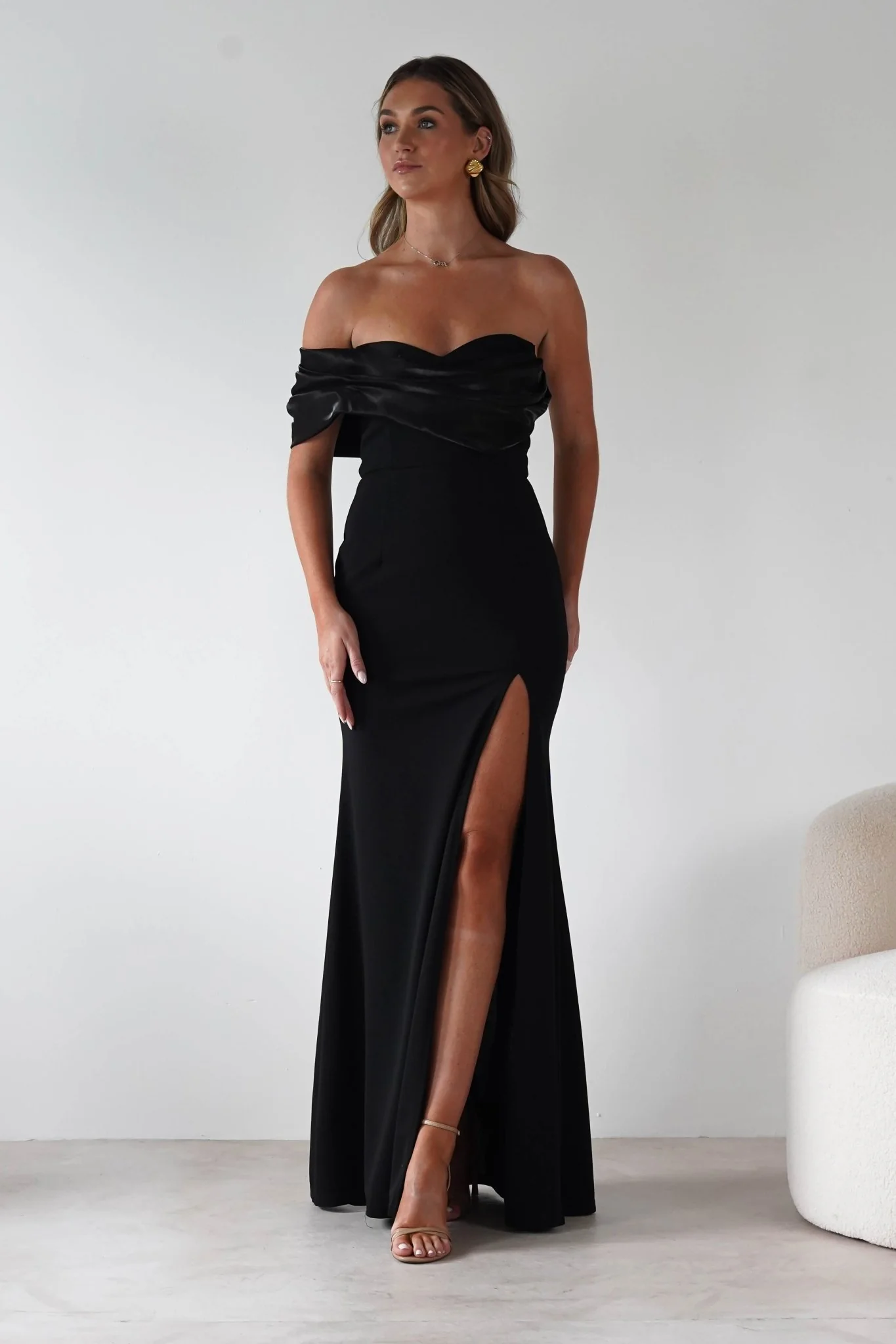 Karlene Off The Shoulder Gown | Black