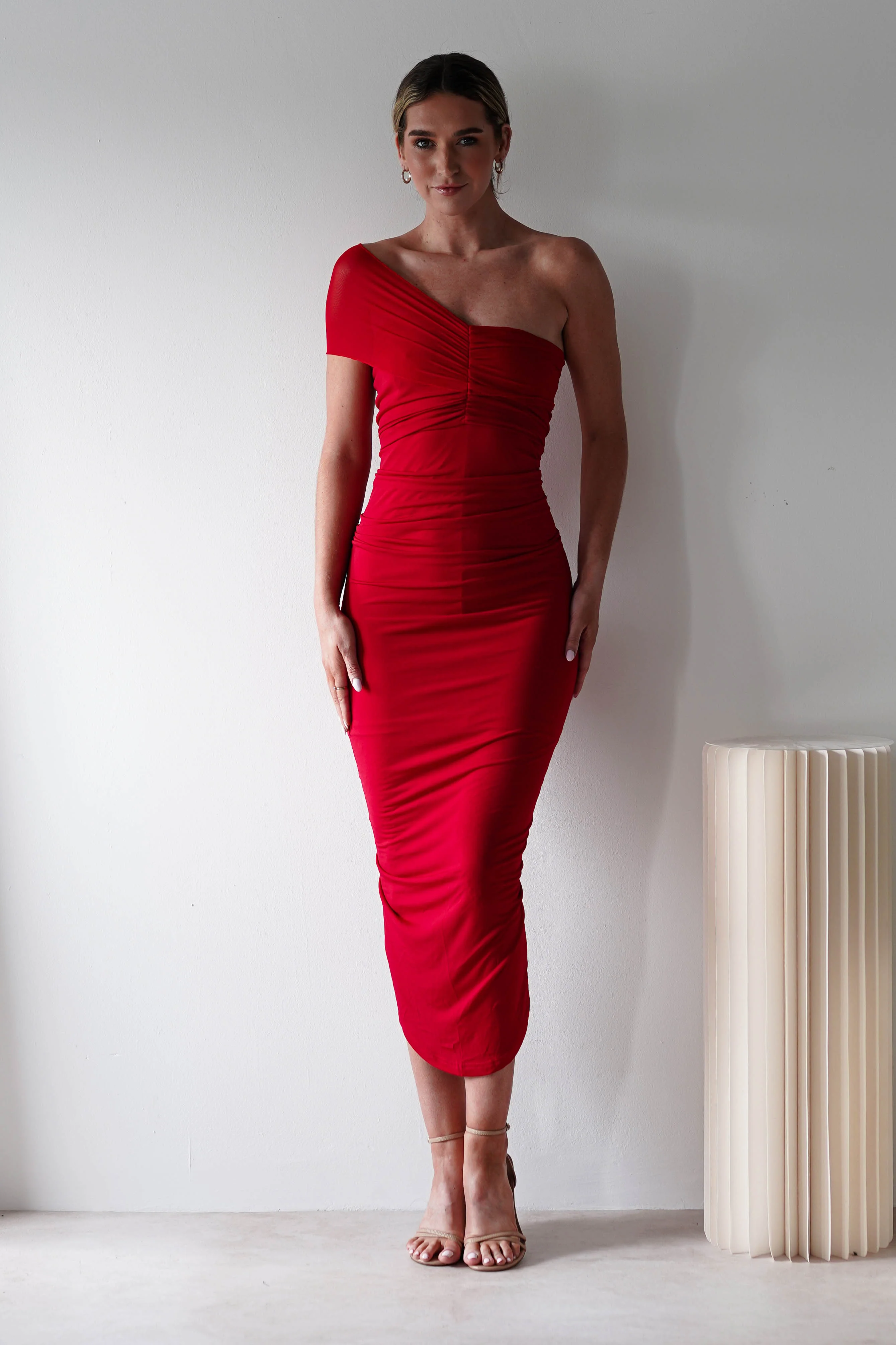 Sania Bodycon Midi Dress | Red - Image 3
