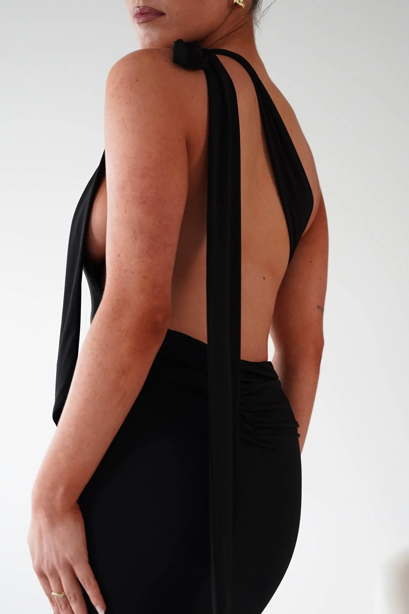Seraphine Backless Tie Bodycon Maxi Gown | Black - Image 9