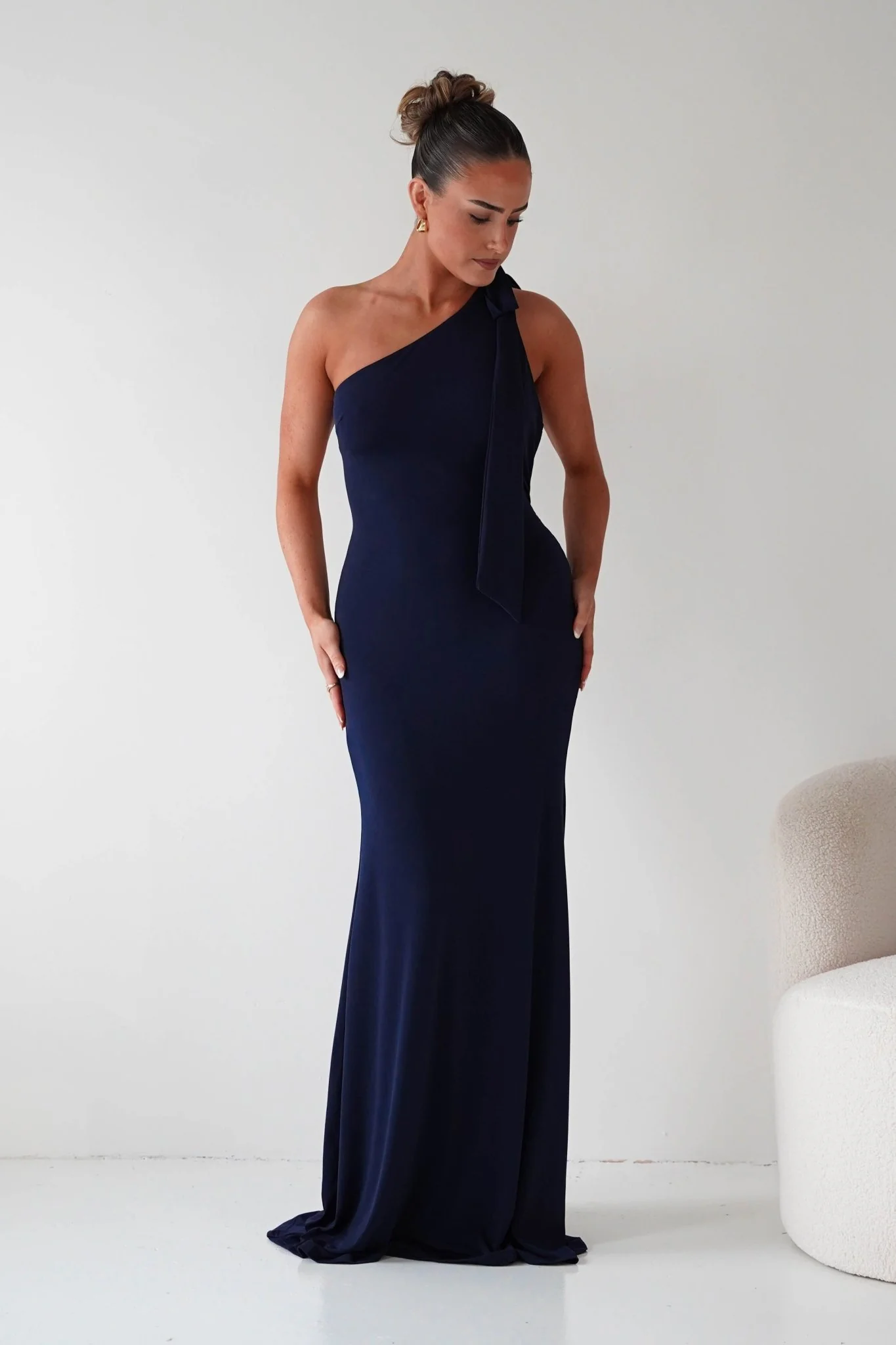 Seraphine Backless Tie Bodycon Maxi Gown | Navy - Image 4