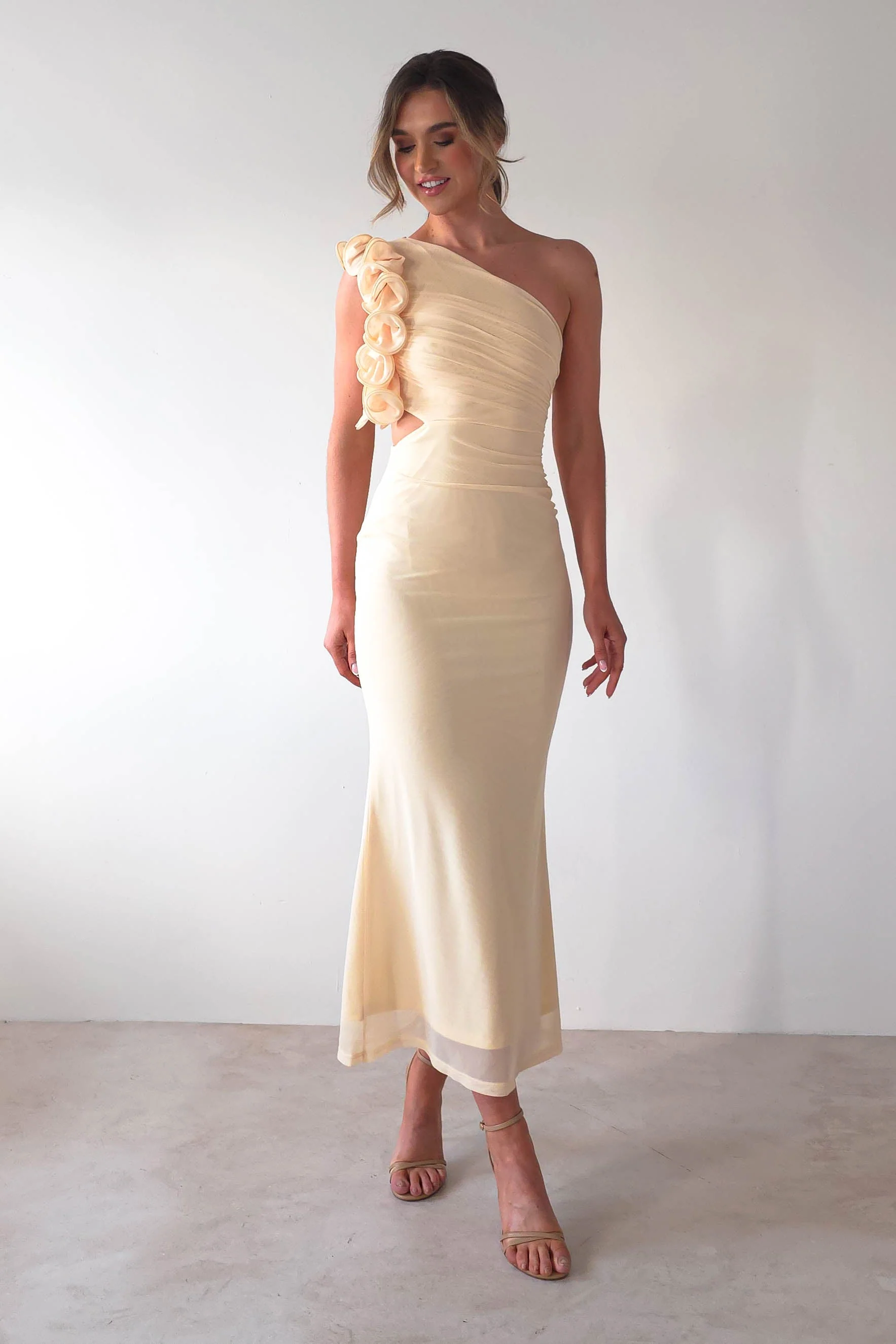 Sydney Bodycon Maxi Dress | Light Yellow - Image 8