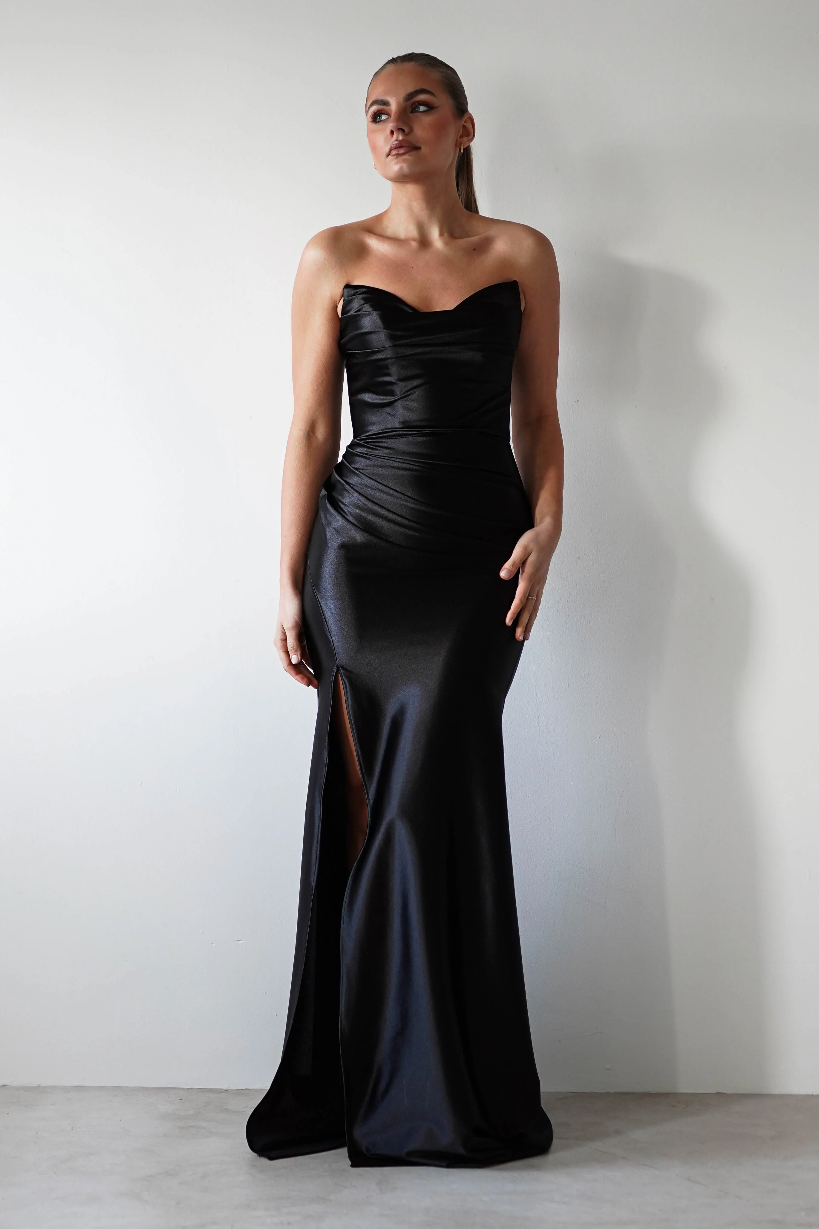 Venice Strapless Bodycon Gown | Black - Image 8